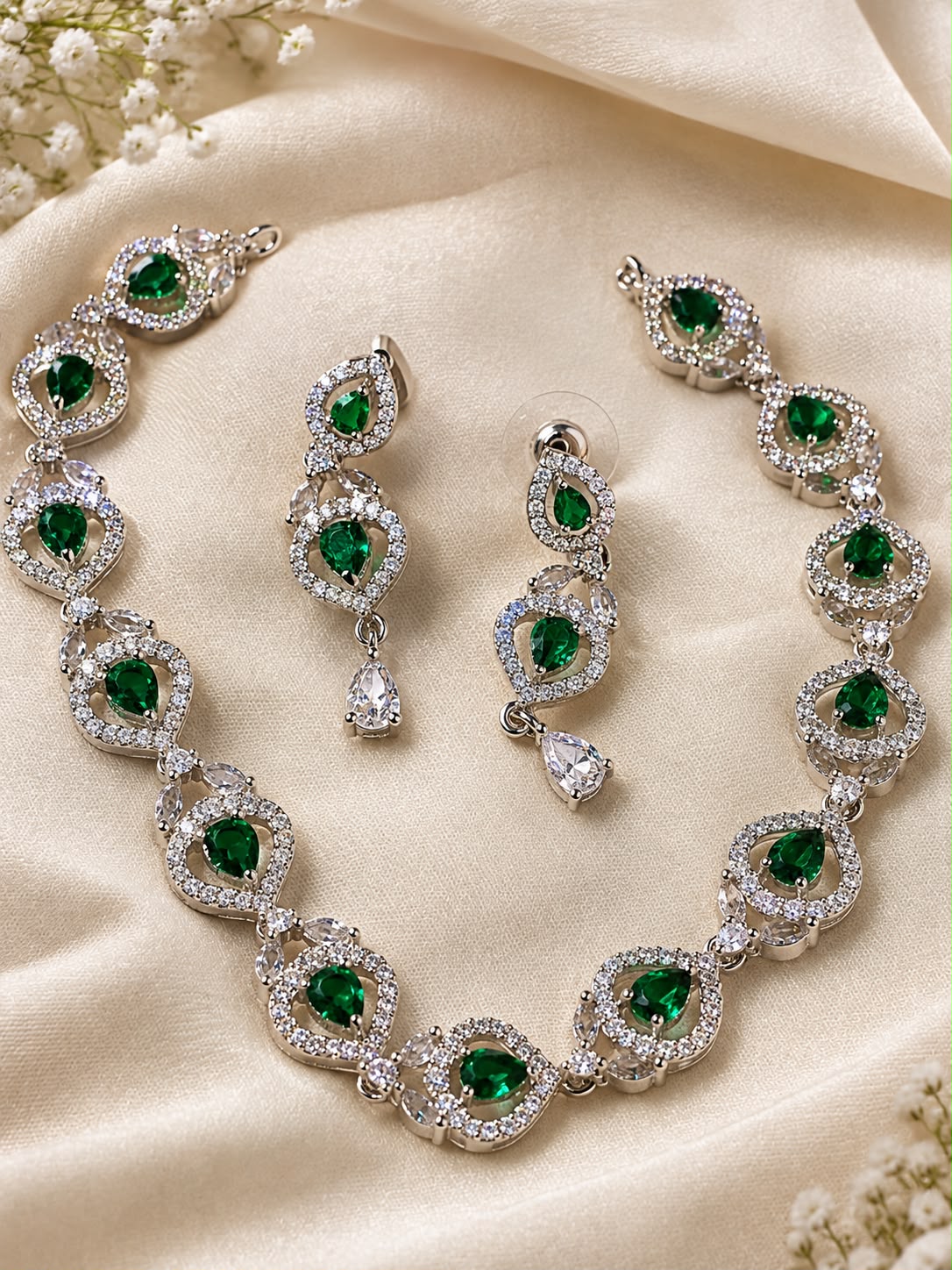 Emerald Grace Necklace Set