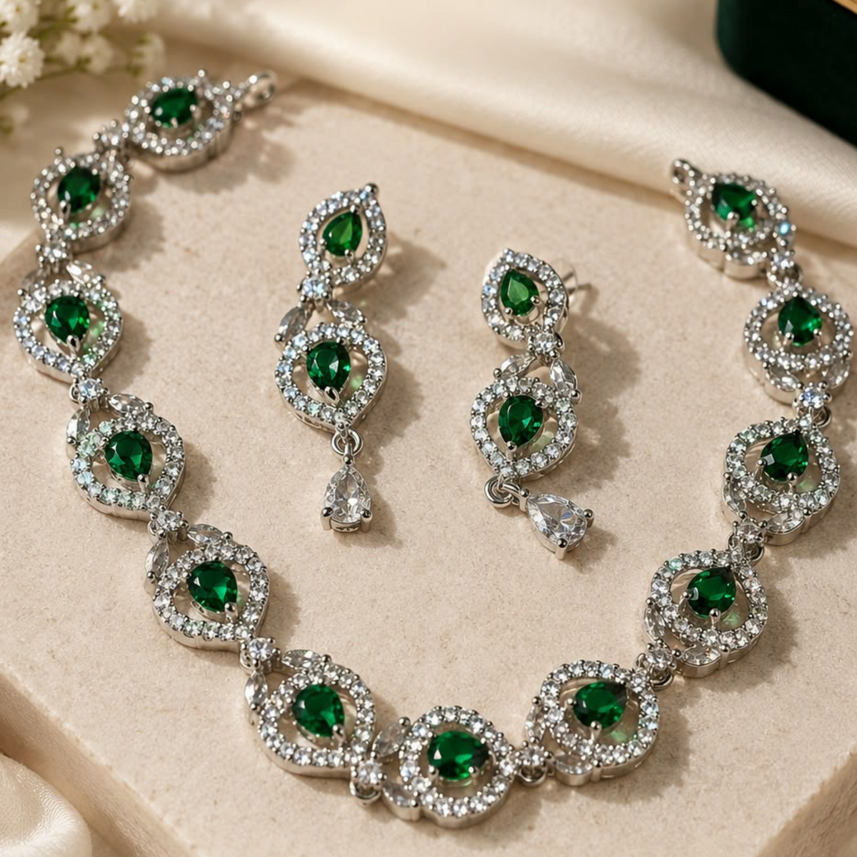 Emerald Grace Necklace Set